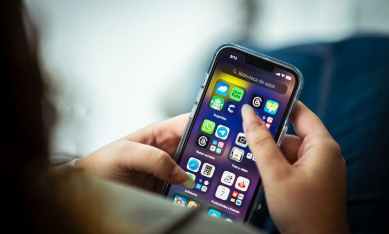 app keeps stopping