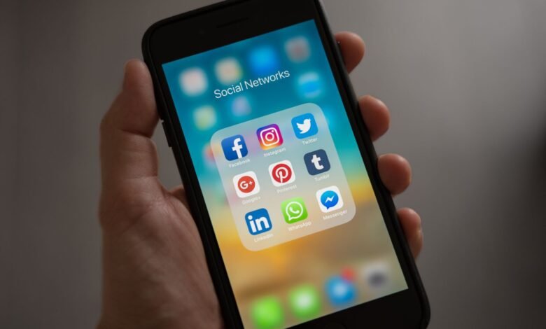 instagram keeps crashing